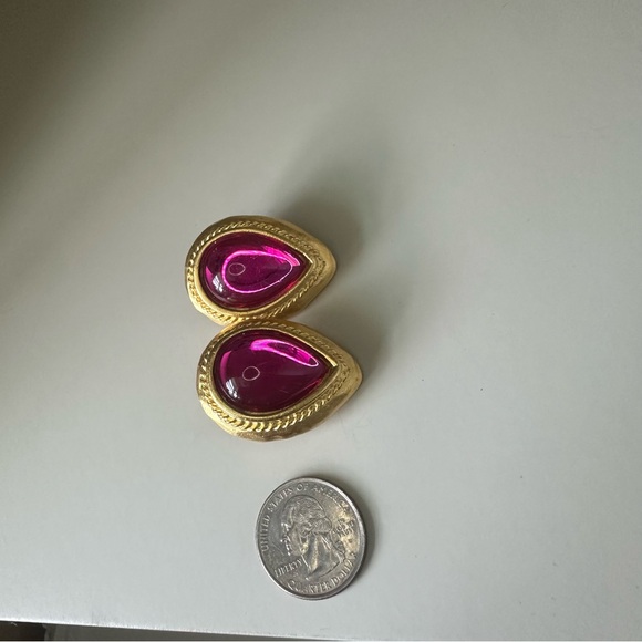 Rare Vintage Gem-Craft Statement Pink Crystal & Gold Signed Clip On Earrings - Picture 4 of 9
